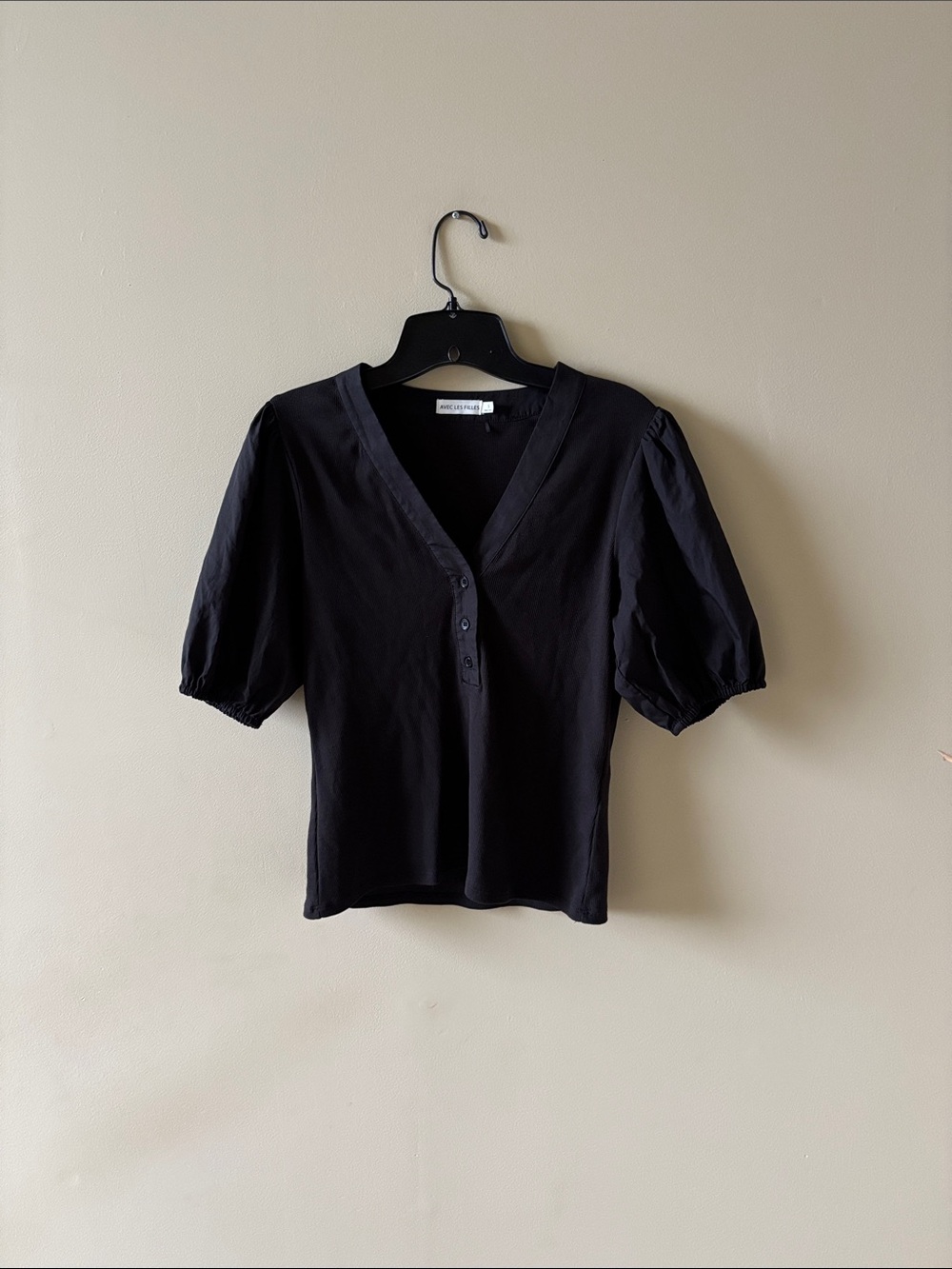 Avec Les Filles Black V-Neck Puff Sleeve Button Top